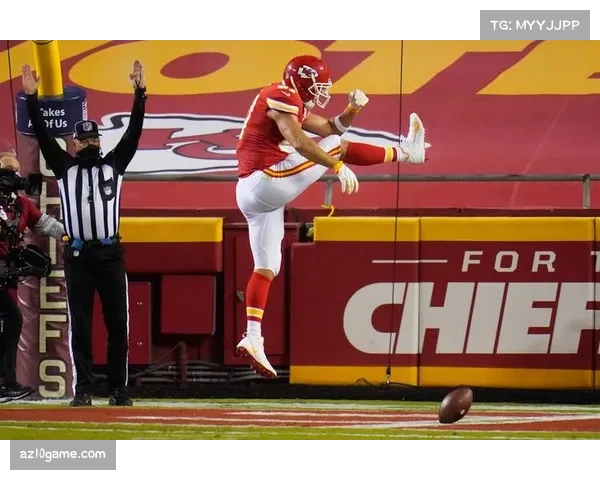 泰坦险胜布朗 状元沃德与跑卫波拉德联手发力拿下关键分区胜利